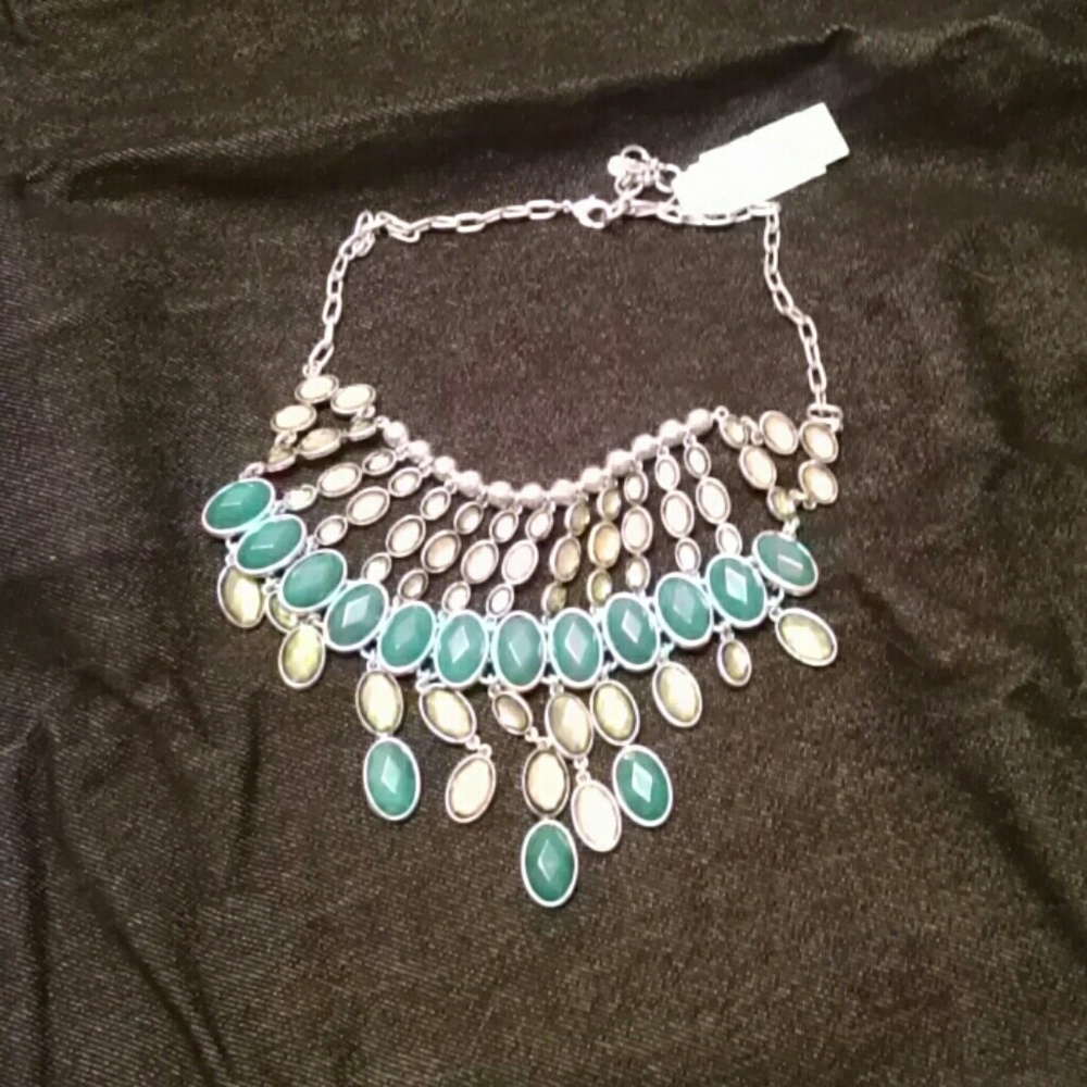 Lucky brand statement necklace